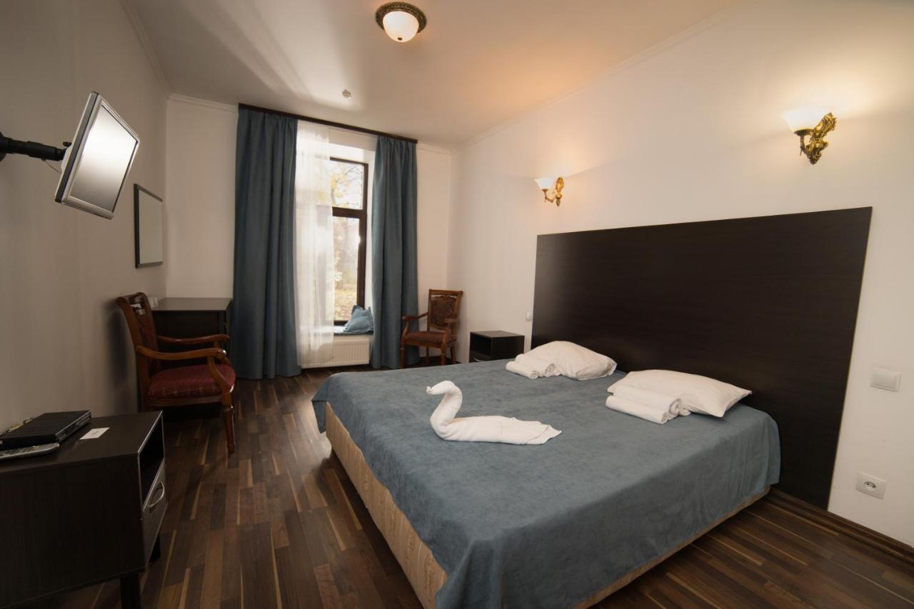 Alex Hotel Одесса Экстерьер фото